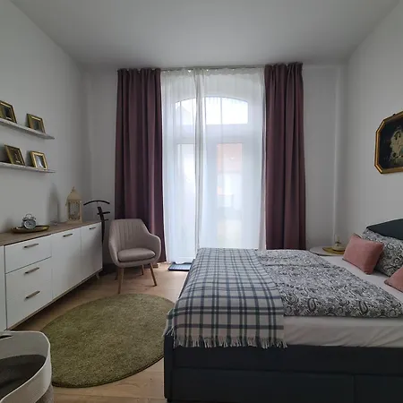 Appartement Gaestewohnung My Secret Garden 1 - Keine Monteure *