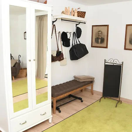 Appartement Gaestewohnung My Secret Garden 1 - Keine Monteure *