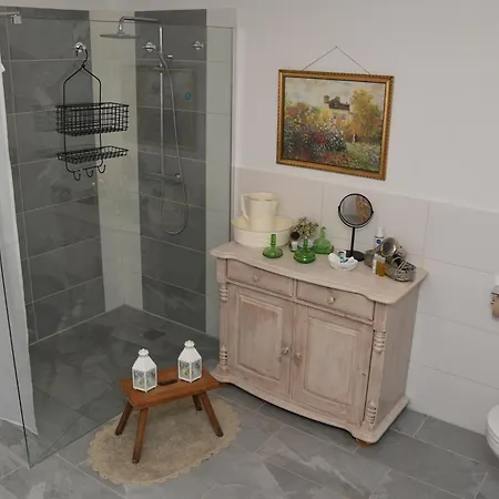 Gaestewohnung My Secret Garden 1 - Keine Monteure 아파트 Dennheritz